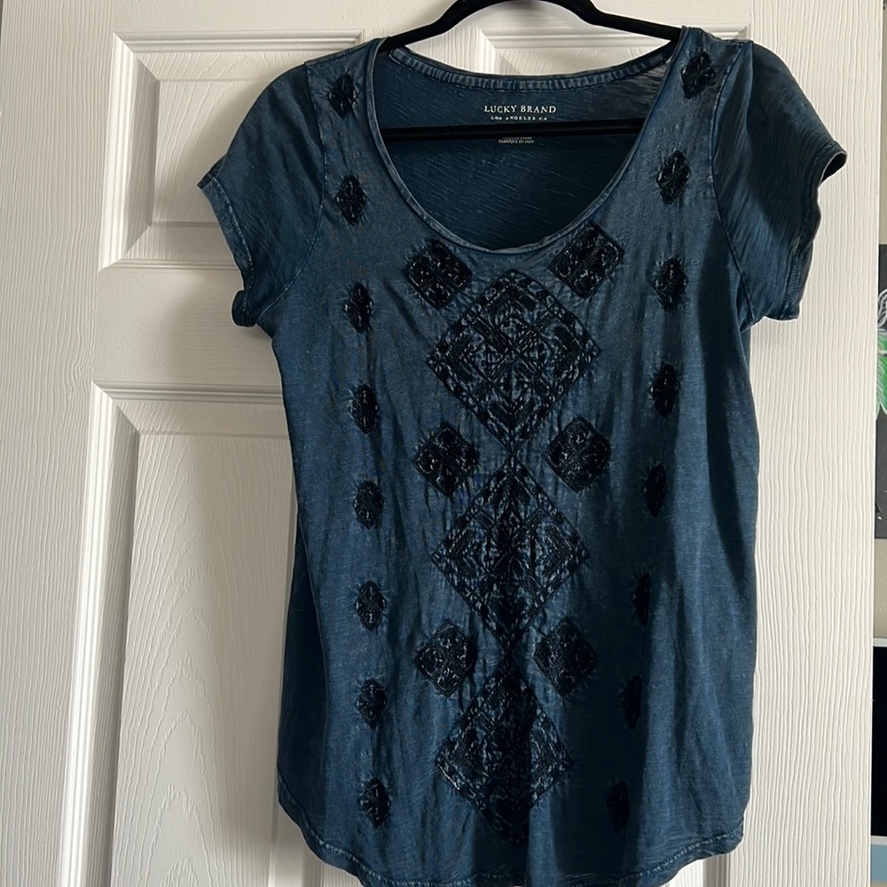 Lucky Brand T-Shirt